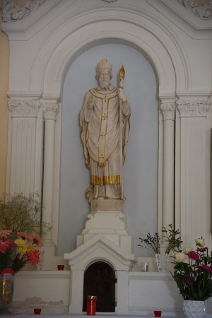 Statue de saint Martin de Tours